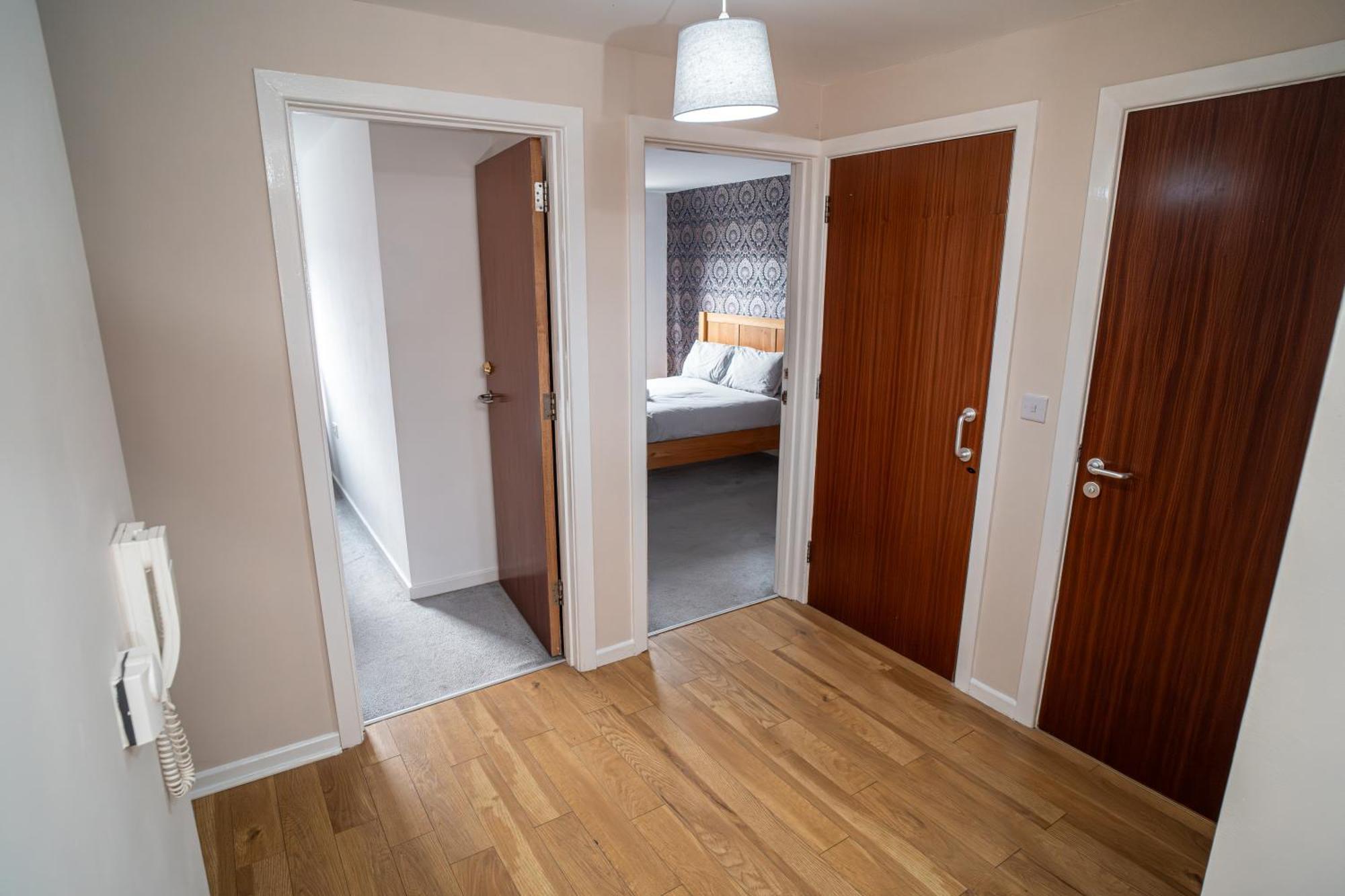 Central Apartment In Belfast City Centre - Sleeps 5 People Exterior foto